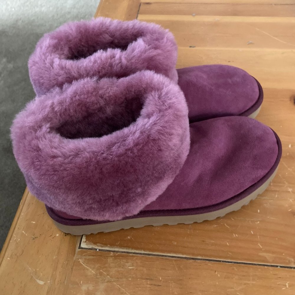 UGG Pink Bougainvillea Barbie Barbiecore Short Cuffed Boots Mini Fluff